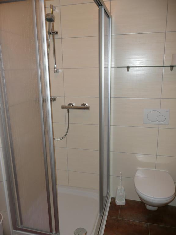Gasthaus Pension Zur Nixe Steinbach am Attersee Phòng bức ảnh